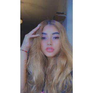 Meet your Posher, Nicole